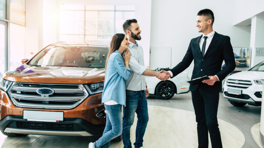 auto-car-dealership-cleaning-by-low-tide